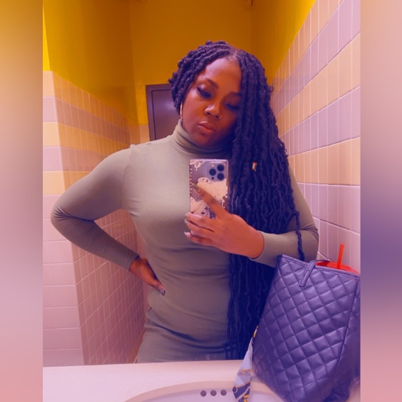 Meet your Posher, Natorya💞 - Picture 2 of 8